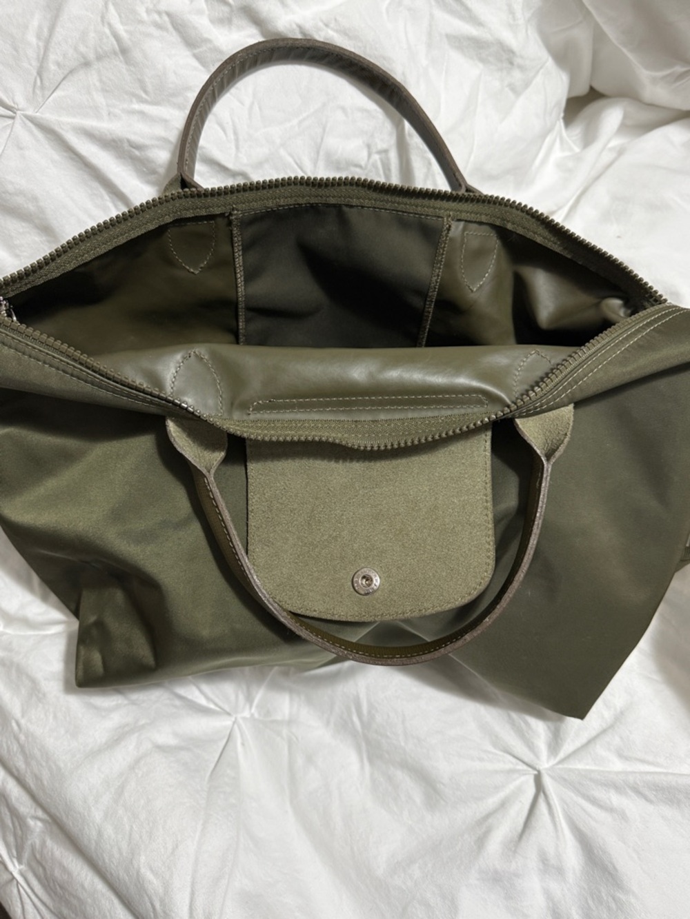 Longchamp Le Pliage Olive Nylon Tote with Leather Trim and Detachable Strap - Picture 9 of 9